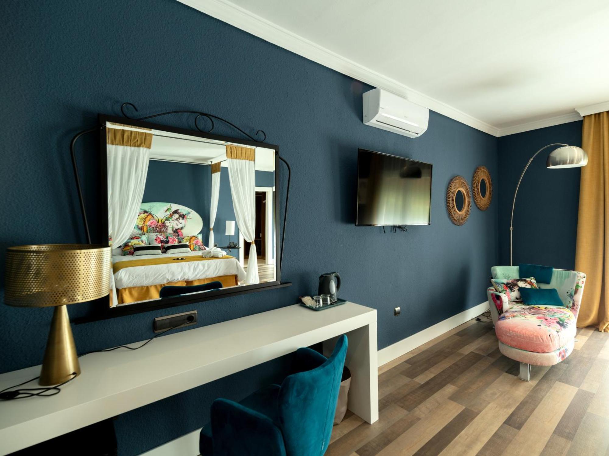 Hotel Altos De อิสตาน ภายนอก รูปภาพ